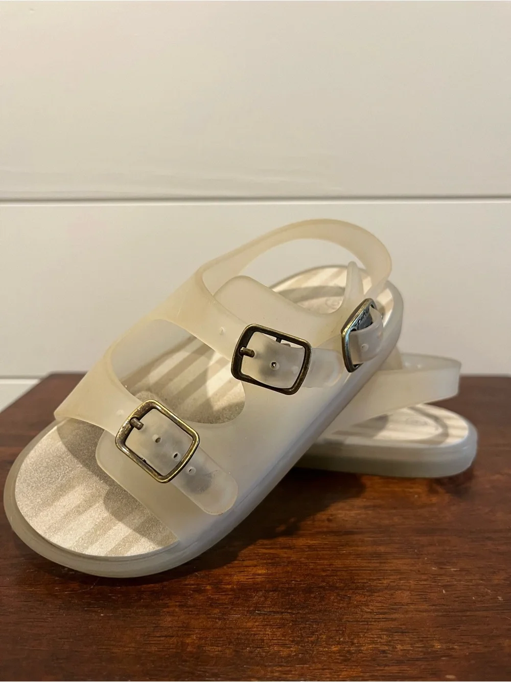 Pehr Kids Splash Sandal Translucent Clear Double Buckle - Size 9